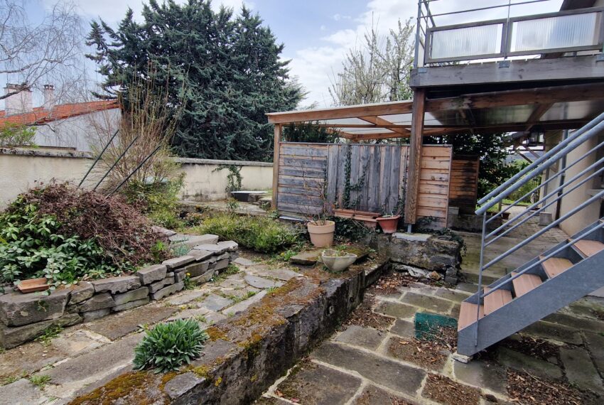 photo_63ccf2a9941581feb4fcbe84d962663e