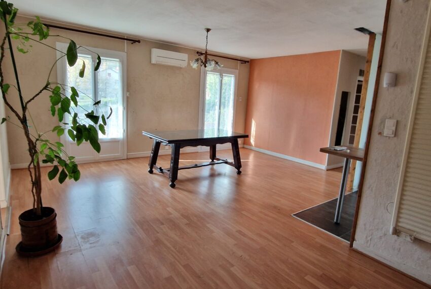 photo_66d459248b2fef7ad8f2133ae0e7b8a2