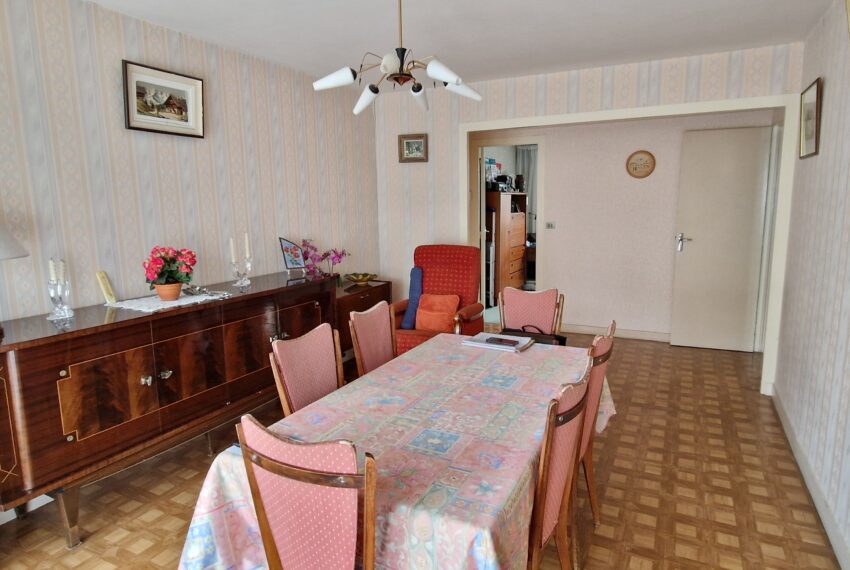 photo_63f6e8ef5c6d2502c7e0a9eed979492d