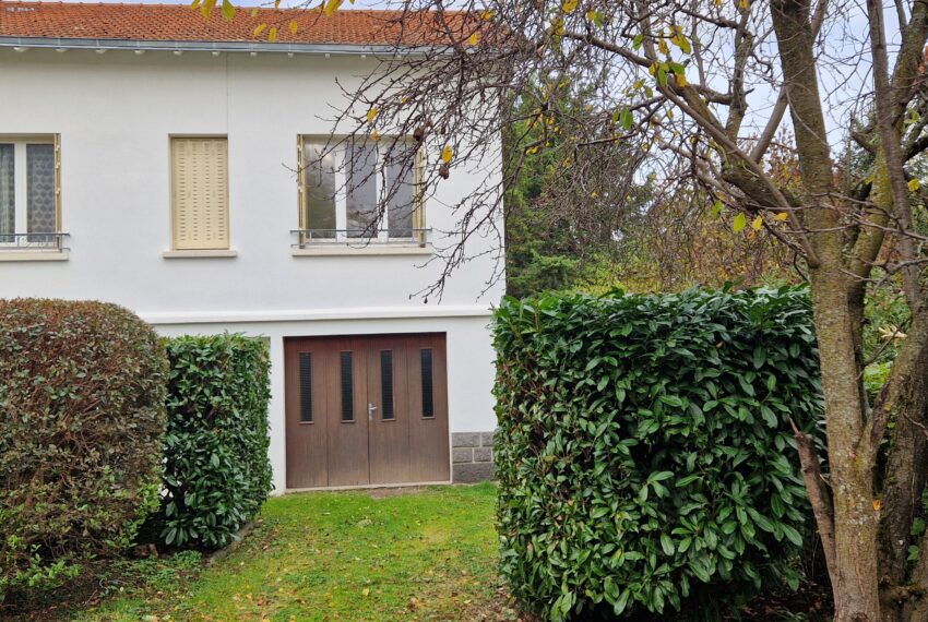 photo_6858f8880b58a5f1a20358ae3da15756